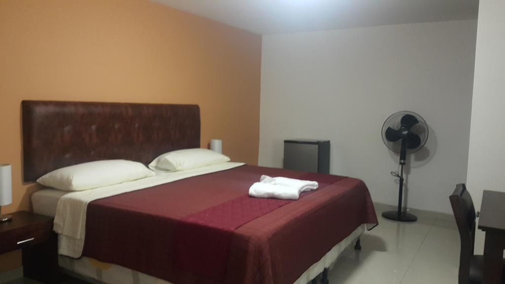 Hotel Portal Colonial Сан Хосе Екстериор снимка