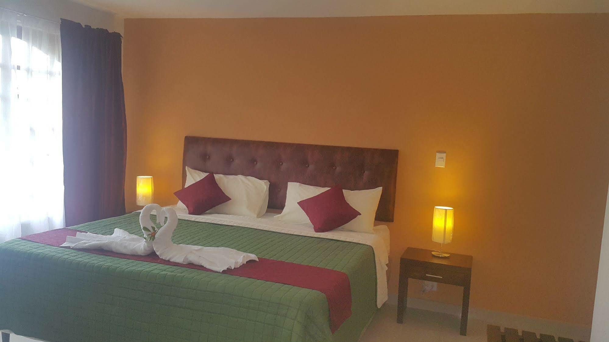 Hotel Portal Colonial Сан Хосе Екстериор снимка